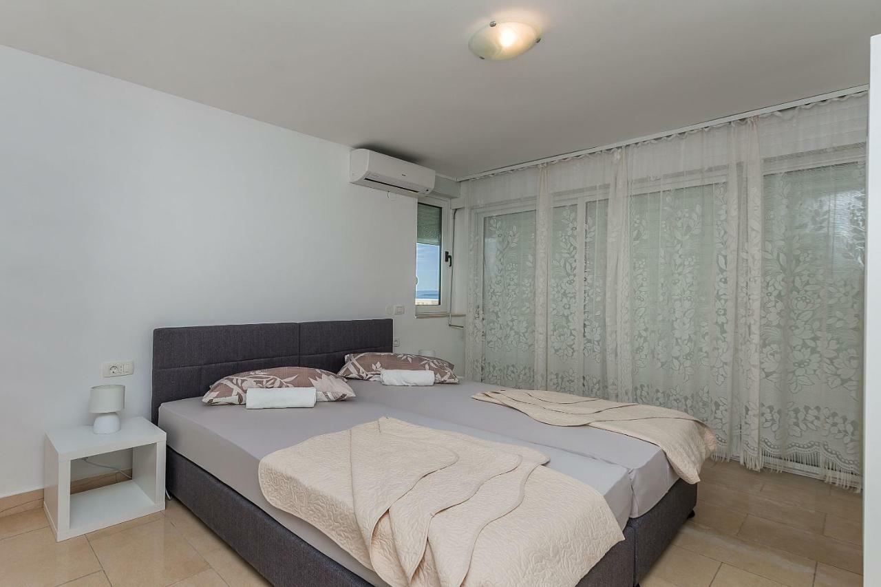 Apartments Danolic 2 بيساك المظهر الخارجي الصورة